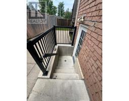 Bsmt - 23 Travis Crescent, Brampton, ON L7A3J4 Photo 16