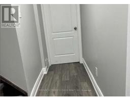Bsmt - 23 Travis Crescent, Brampton, ON L7A3J4 Photo 9