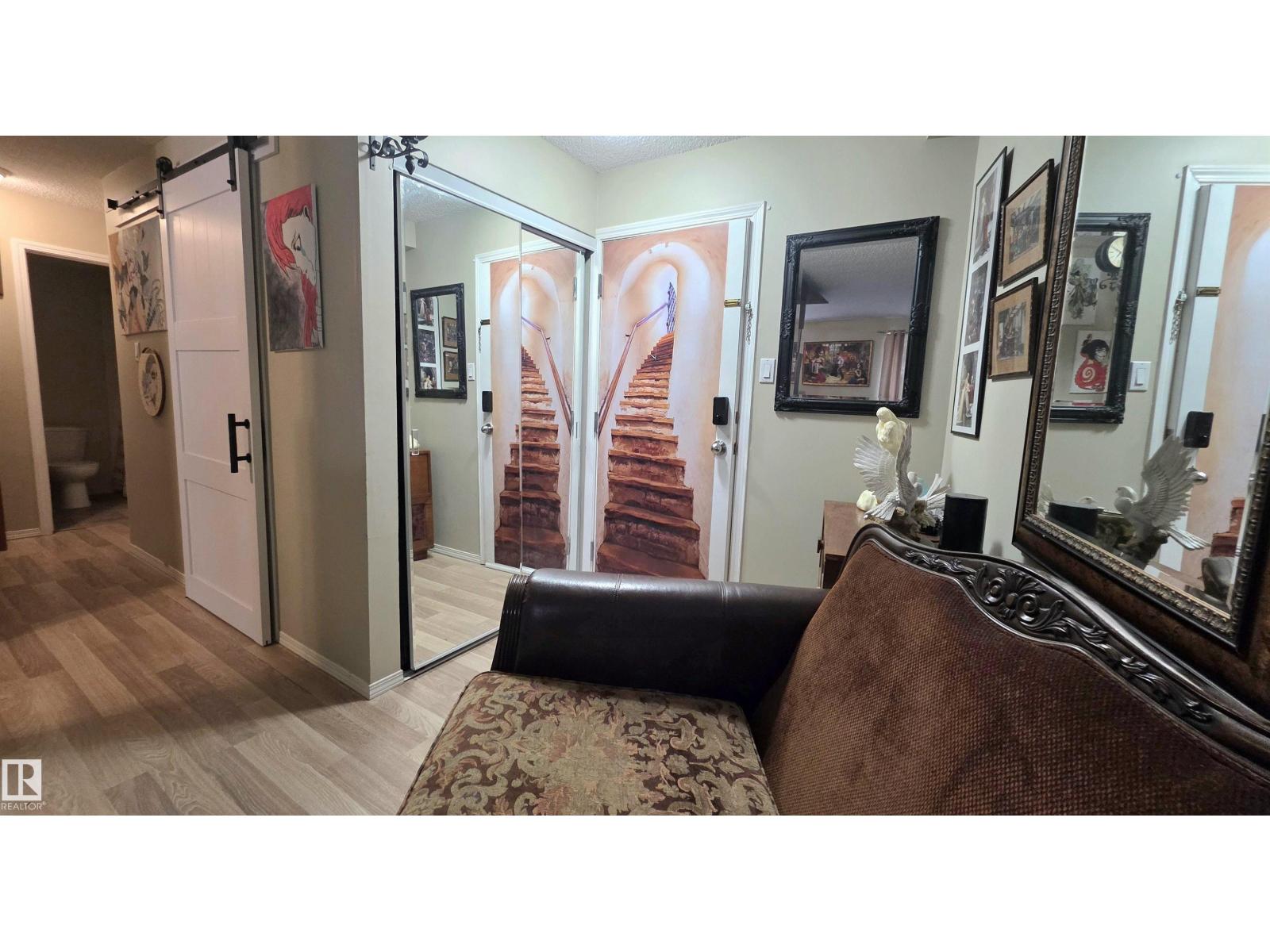 #104 8930 149 ST NW - 6
