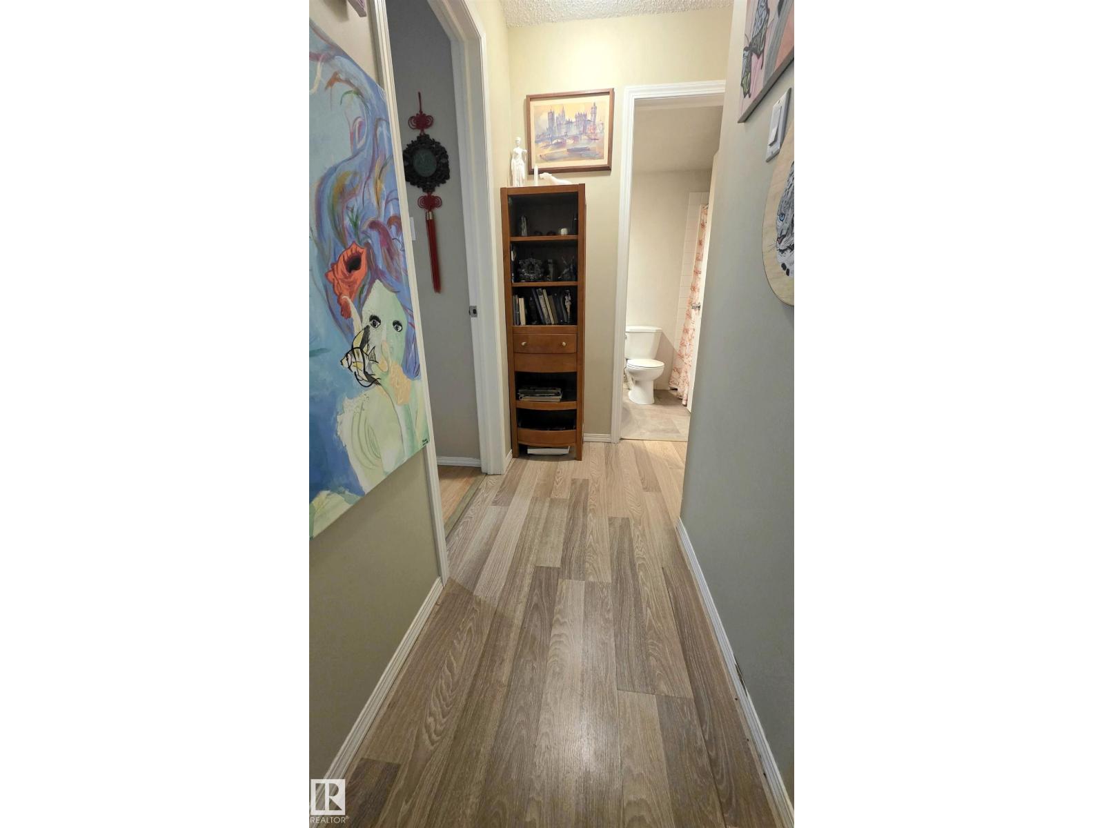#104 8930 149 ST NW - 18