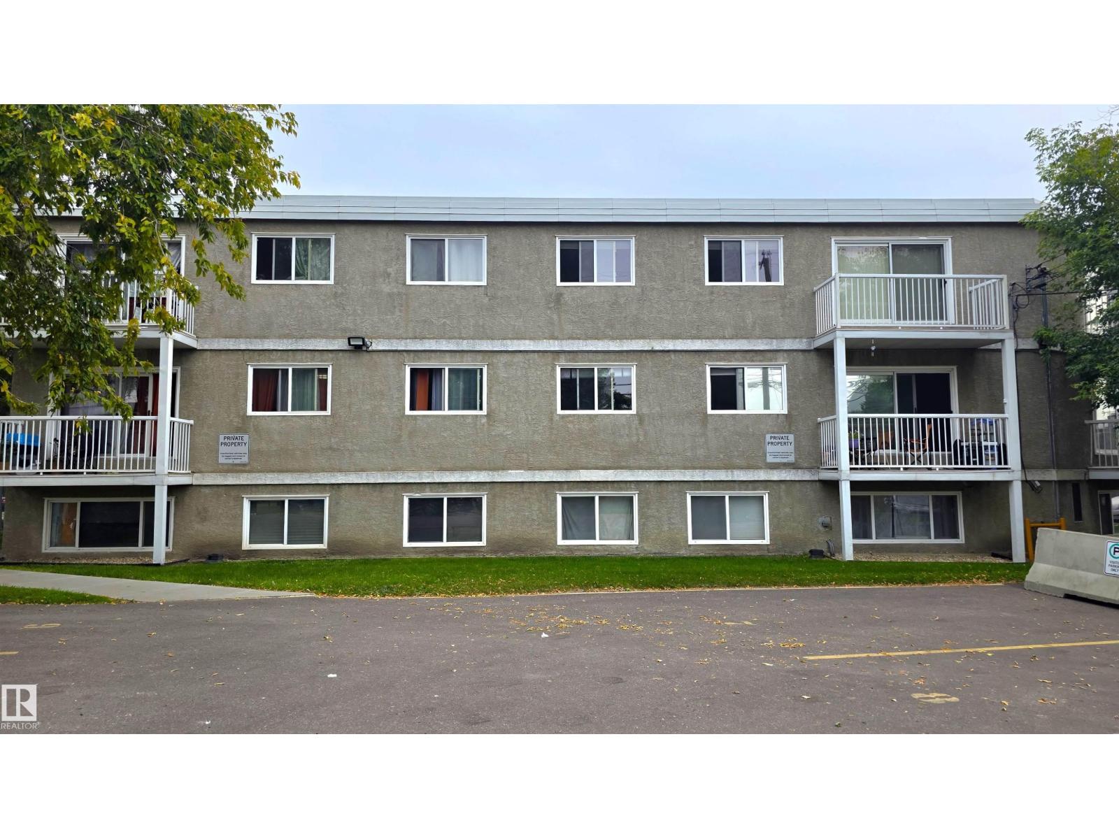 #104 8930 149 ST NW - Image 27