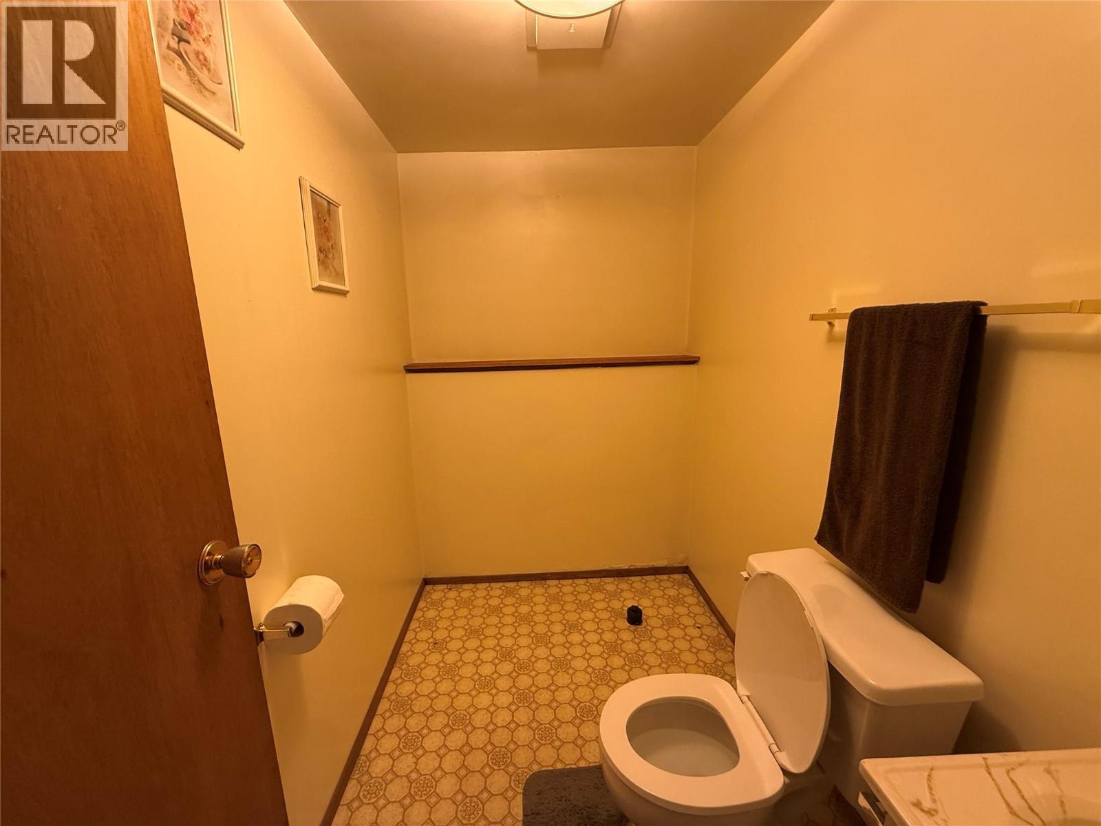 6801 Hillside Drive - 20