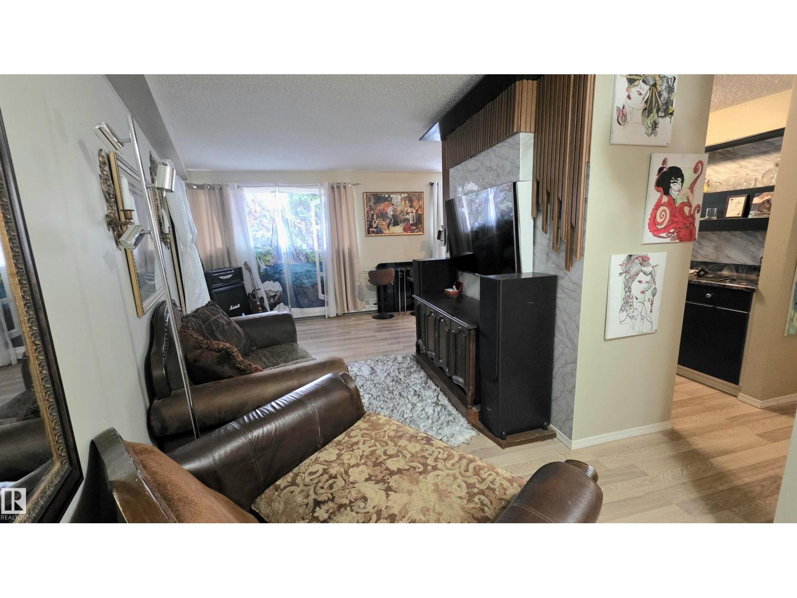 #104 8930 149 ST NW - 8