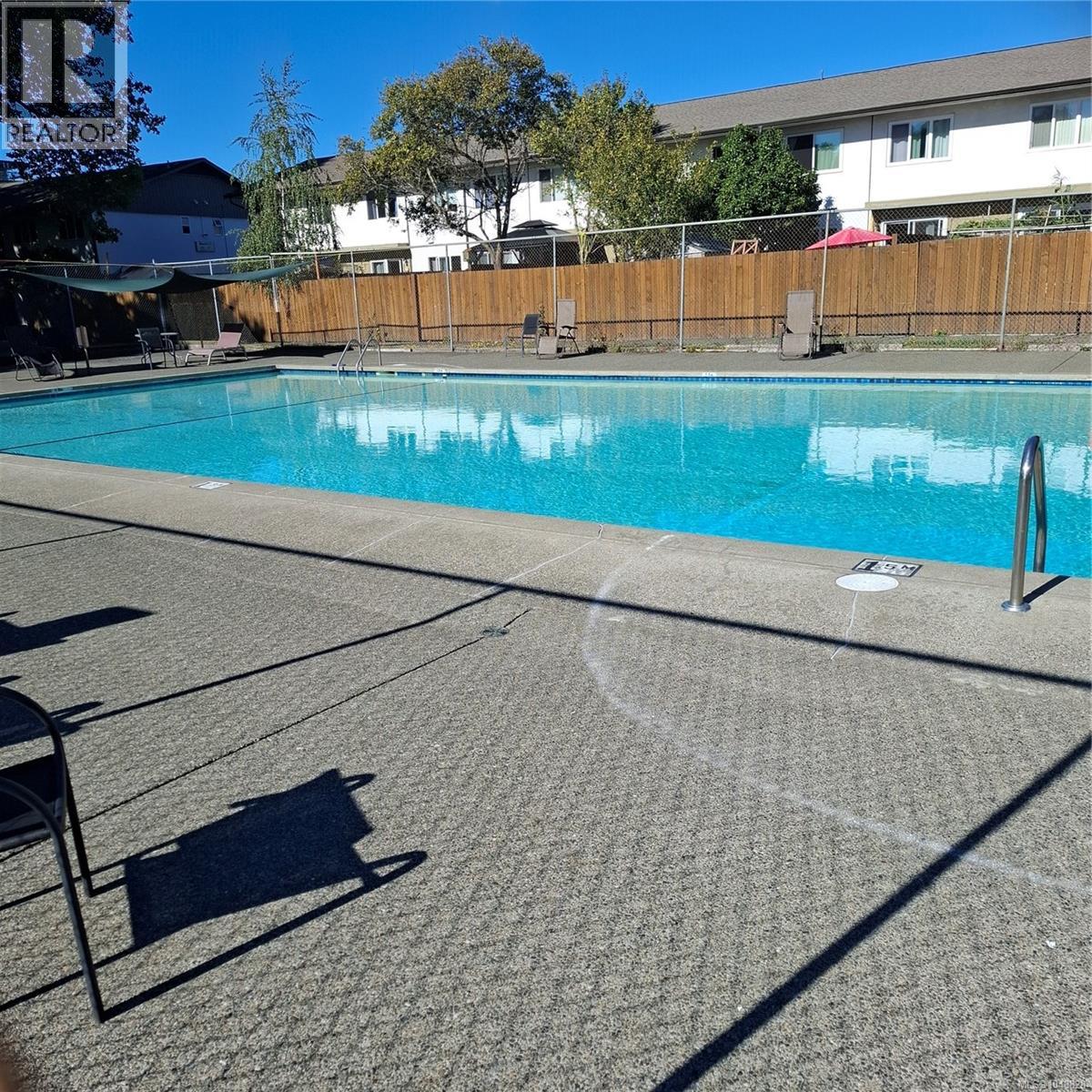 3566 Tillicum Rd - 17