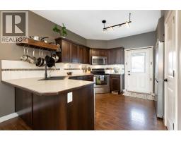 19 Hanson Green, Penhold, AB T0M1R0 Photo 13