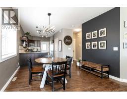 Laundry room - 19 Hanson Green, Penhold, AB T0M1R0 Photo 11