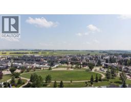 19 Hanson Green, Penhold, AB T0M1R0 Photo 39