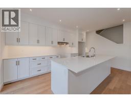 Great room - 406 Robert Woolner Street, Ayr, ON N0B1E0 Photo 8