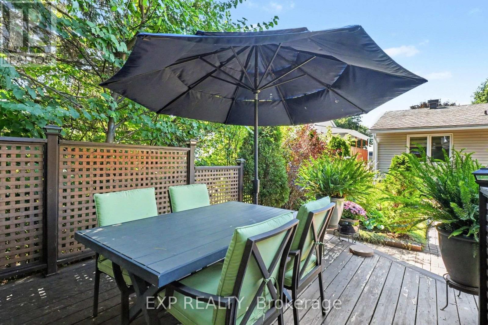 1347 METZ CRESCENT - 30