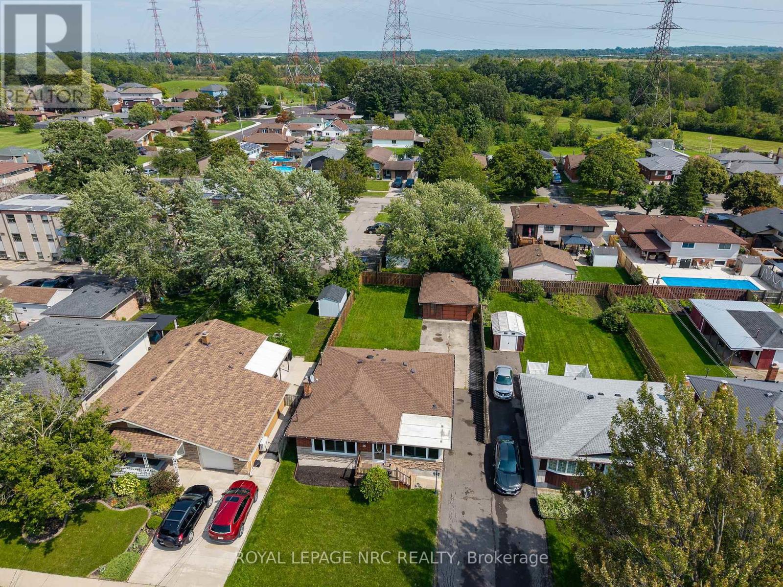 15 MEMORIAL PARK DRIVE - Image 34