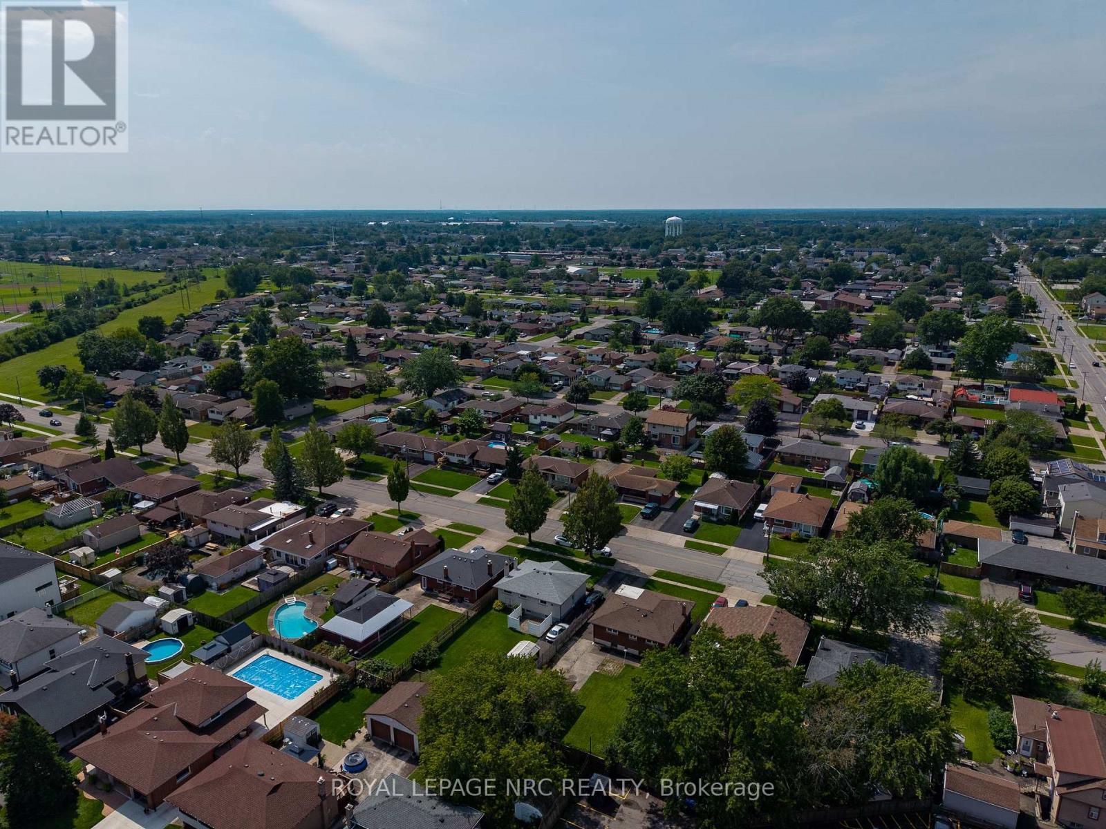 15 MEMORIAL PARK DRIVE - 39