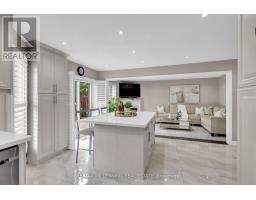 252 Mountainberry Road, Brampton, ON L6R1H9 Photo 13