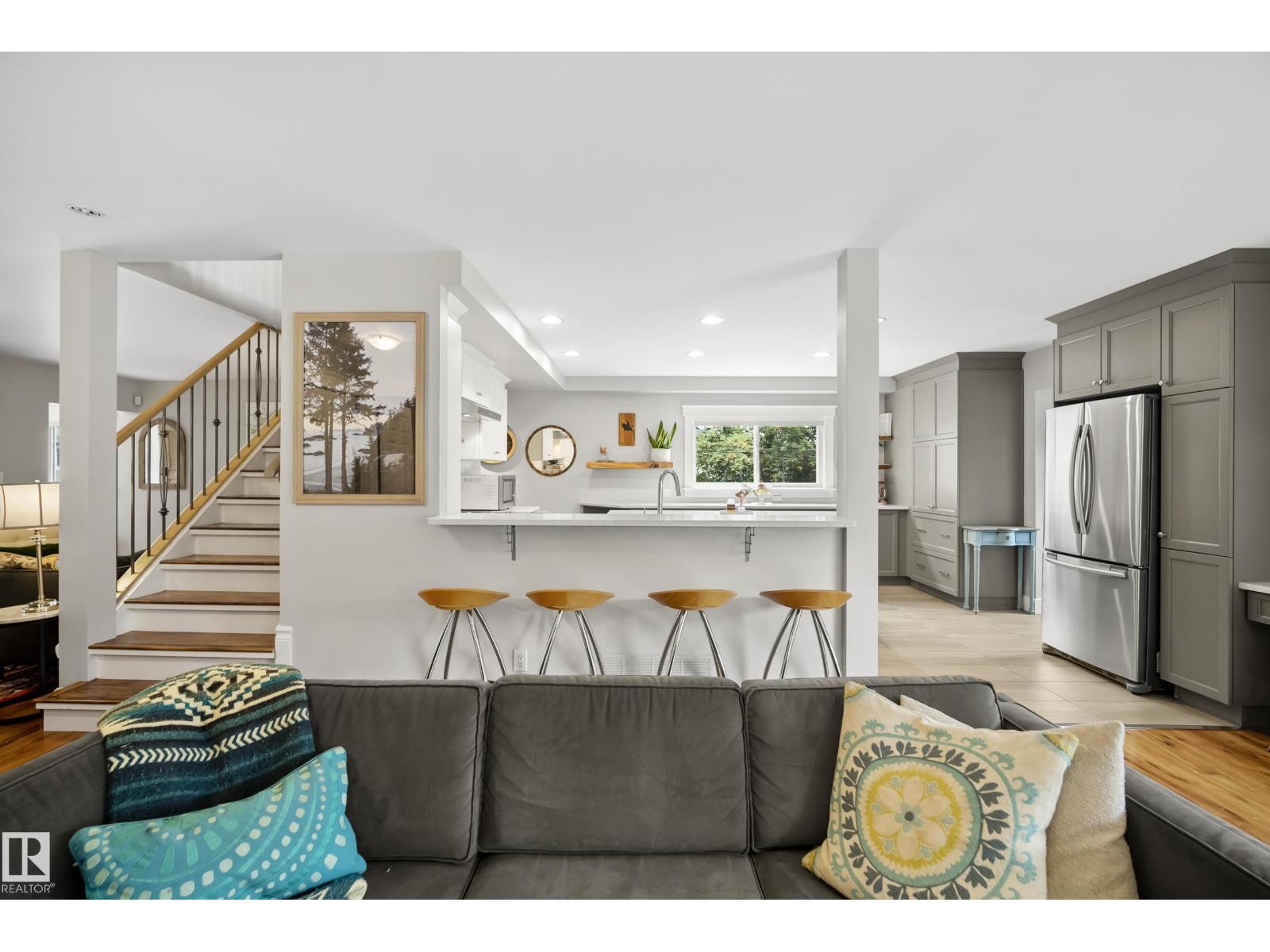 11006 64 AV NW - Image 16