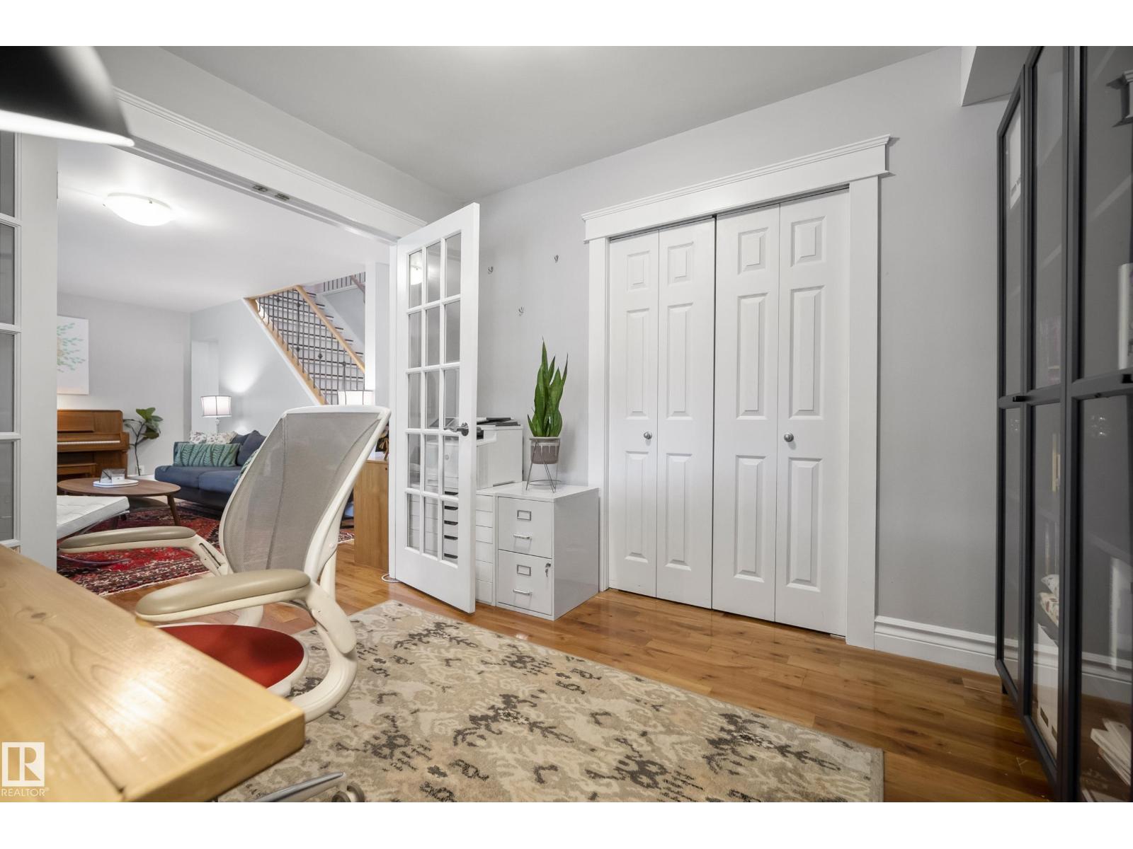 11006 64 AV NW - 9