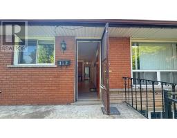 Eating area - Lease - 122 Rifle Range Road, Hamilton, ON L8S3B6 Photo 8