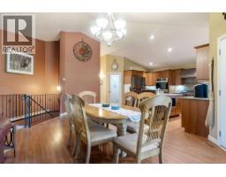 Foyer - 307 Partridge Road, Tappen, BC V1E3A4 Photo 11
