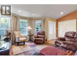 Kitchen - 307 Partridge Road, Tappen, BC V1E3A4 Photo 7