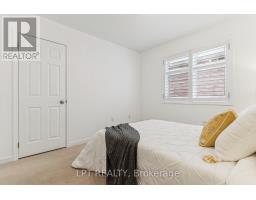 61 Minerva Avenue, Toronto, ON M1M0C2 Photo 25