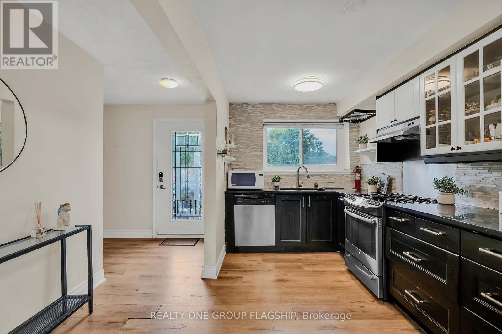 12 AZALEA COURT - Image 8