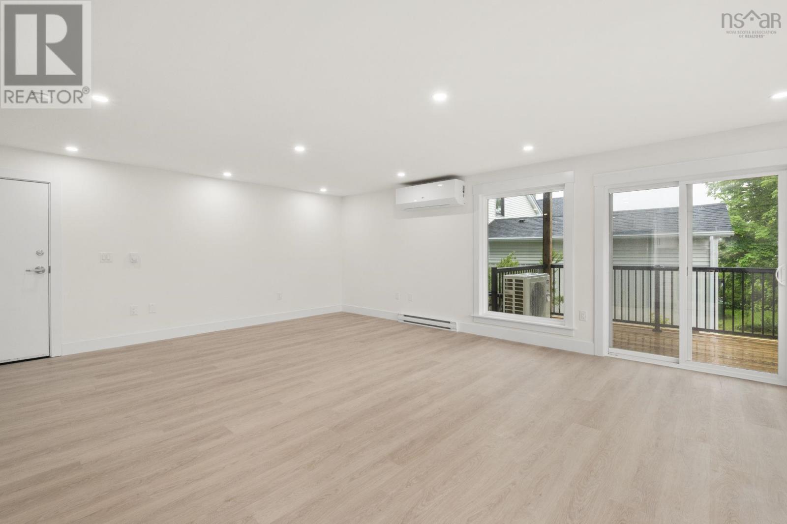 3 5698 Normandy Drive, Halifax — photo 5