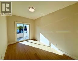 781 Martin Avenue Unit# 4, Kelowna, BC V1Y6V4 Photo 21