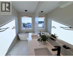 Kitchen - 781 Martin Avenue Unit# 4, Kelowna, BC V1Y6V4 Photo 10