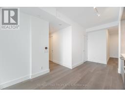 910 - 6 Greenbriar Road, Toronto, ON M2K0H6 Photo 11