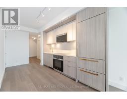 910 - 6 Greenbriar Road, Toronto, ON M2K0H6 Photo 8