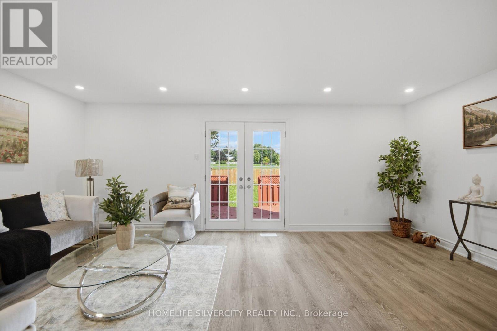 731 ELGIN STREET N, Cambridge — photo 6