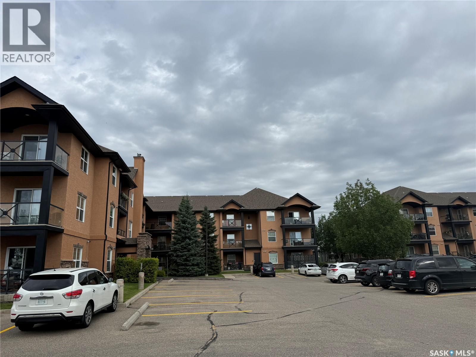 #211A 103 Wellman CRESCENT - 2