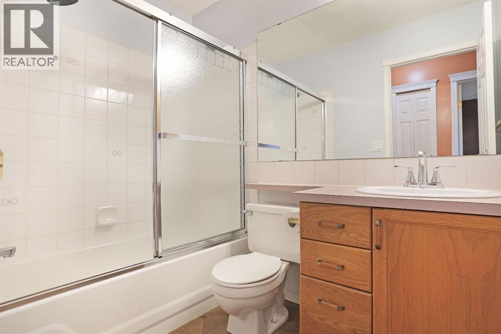 632 1 Street W - Image 20