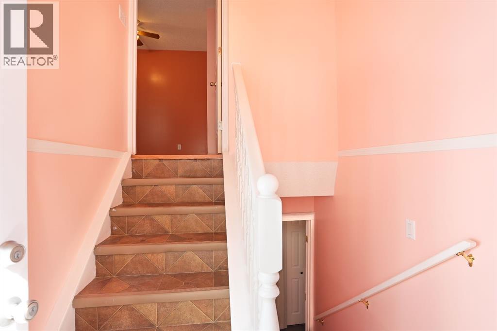 632 1 Street W - Image 23