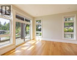 2948 Burfield Place, West Vancouver, BC V7S0A9 Photo 13