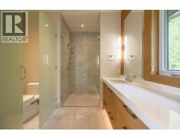 2948 Burfield Place, West Vancouver, BC V7S0A9 Photo 20