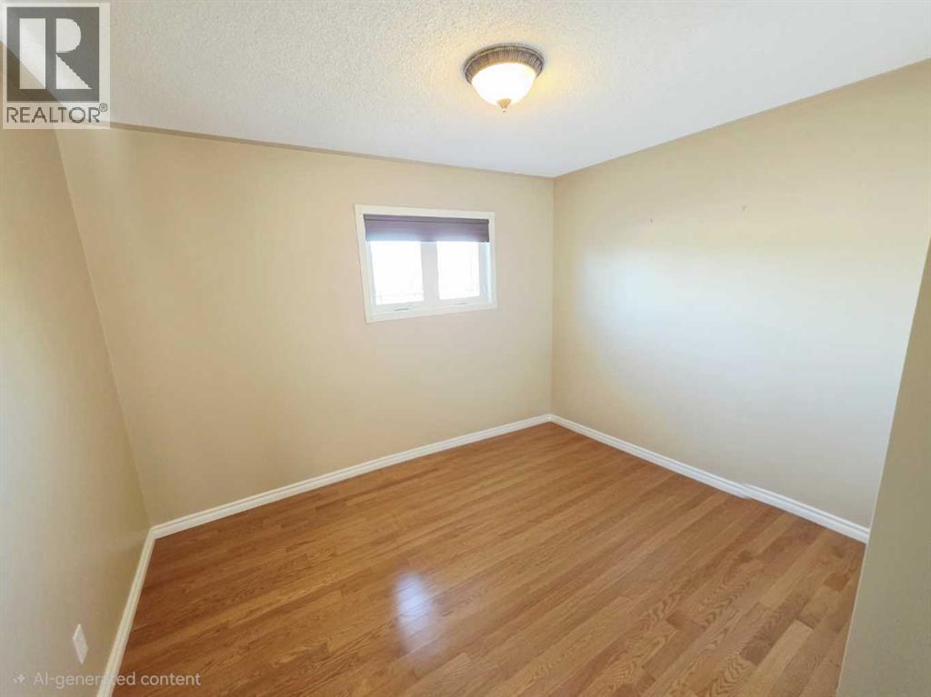 6929 99 Street - 20