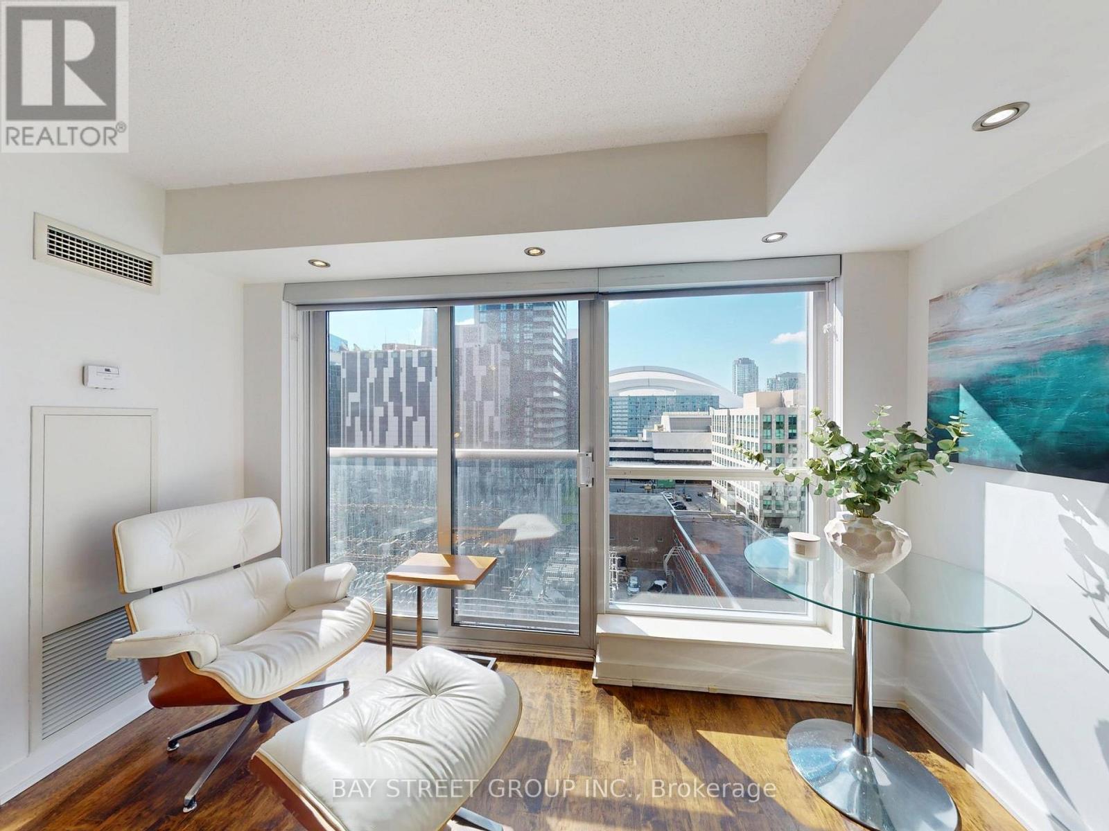 #1134 250 Wellington Street West, Toronto (Waterfront Communities), Ontario, M5V3P6, Toronto (Waterfront Communities), Ontario — photo 5 of 5