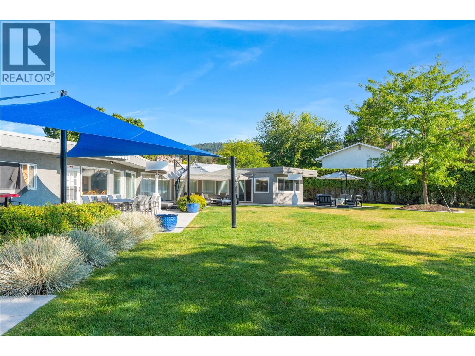 8104 Kalavista Drive - 39