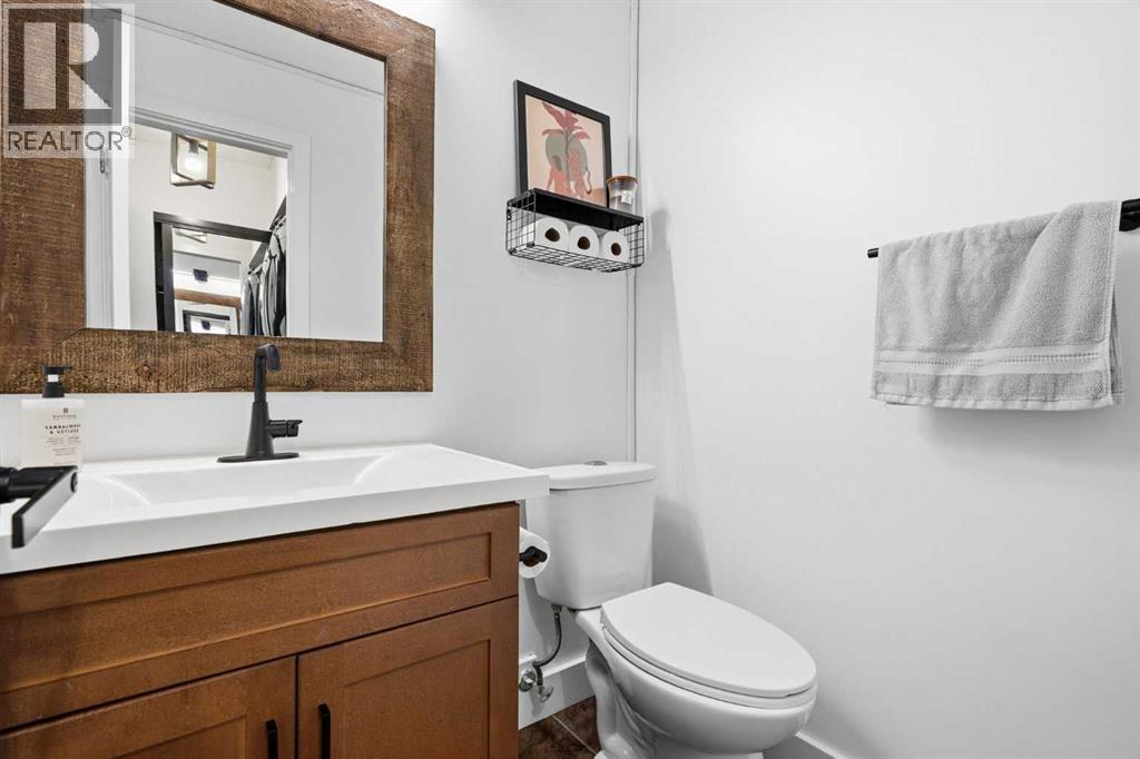 #7 219 Village Terrace SW - Image 21