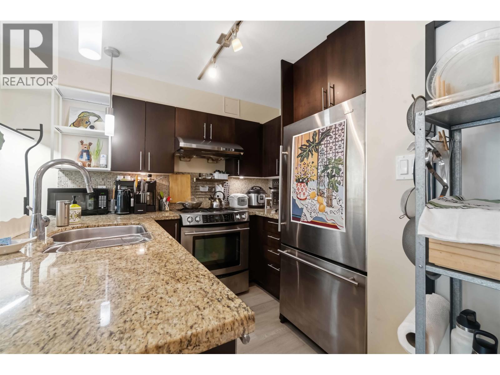 #202 3611 18TH Avenue, Vancouver, British Columbia, V6S1B3, Vancouver, British Columbia — photo 5 of 5