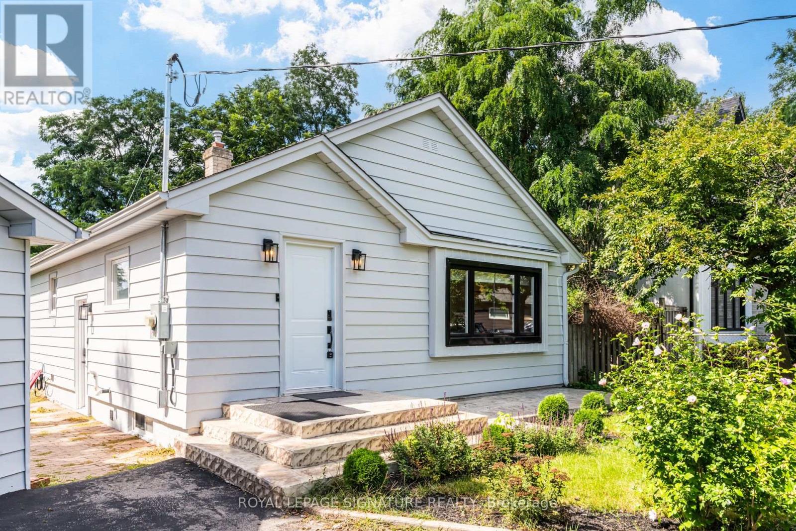 133 INGLEWOOD DRIVE - 2
