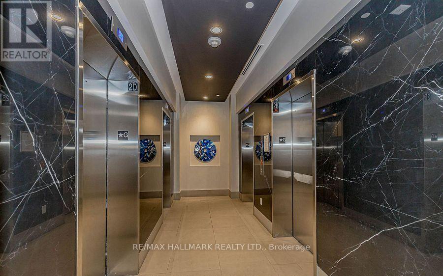 #1007 4130 Parkside Village Drive, Mississauga (City Centre), Ontario, L5B3M8, Mississauga (City Centre), Ontario — photo 2 of 5