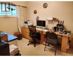 Foyer - 868 North Kimberley Avenue, Greenwood, BC V0H1J0 Photo 14