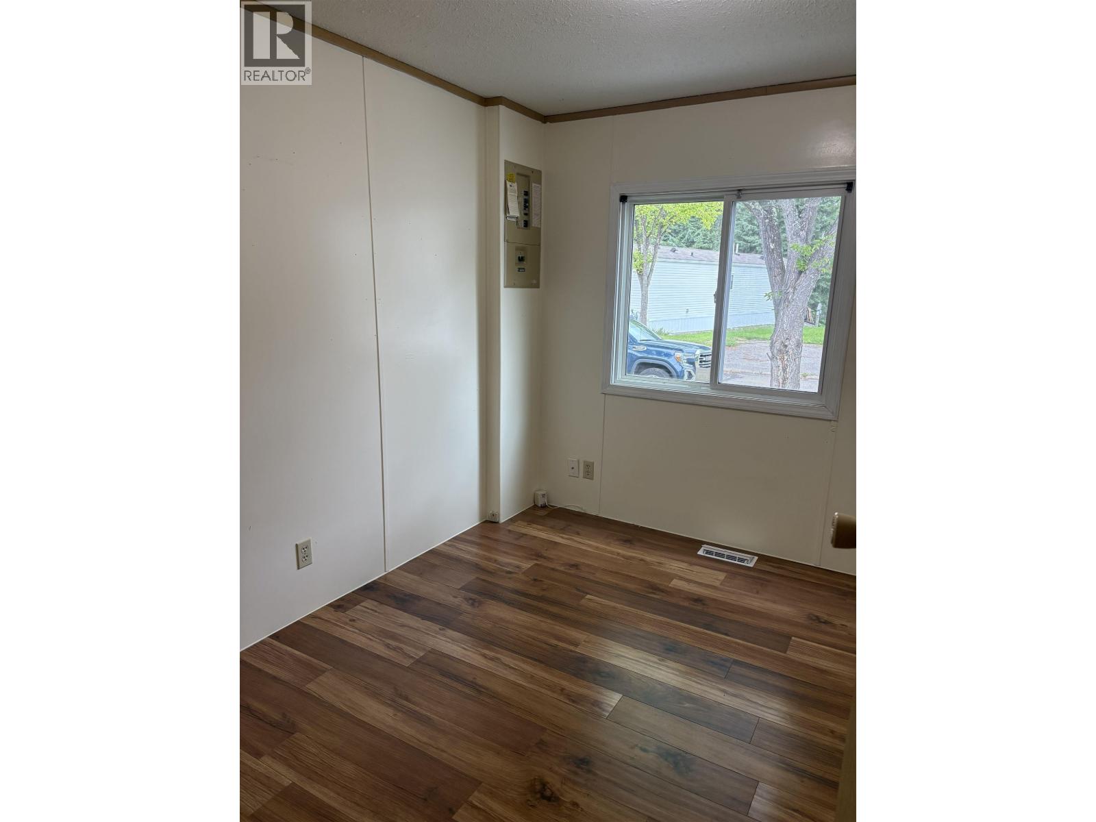 Photo 18 of 30 — 102 1000 INVERNESS ROAD · Prince George, BC