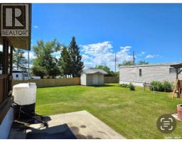 1&2 Lakeview Avenue, Jackfish Lake, SK S0M1X0 Photo 13