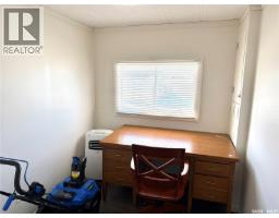 1&2 Lakeview Avenue, Jackfish Lake, SK S0M1X0 Photo 20