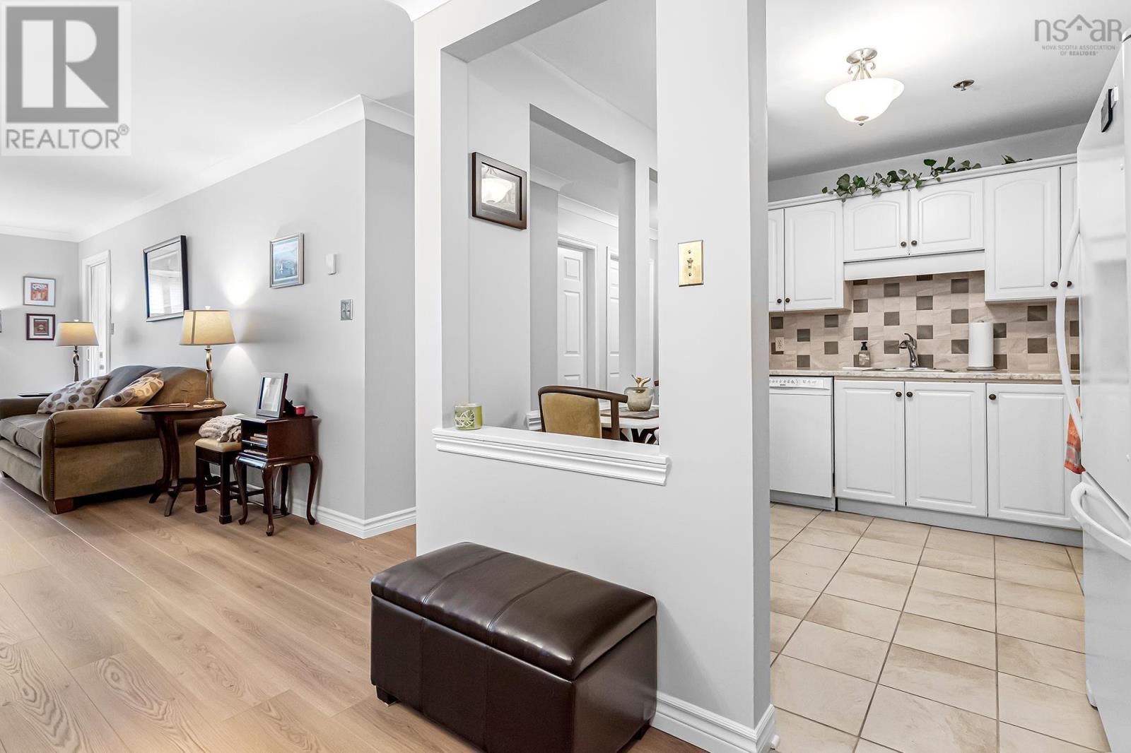 308 93 Kearney Lake Road, Halifax — photo 7