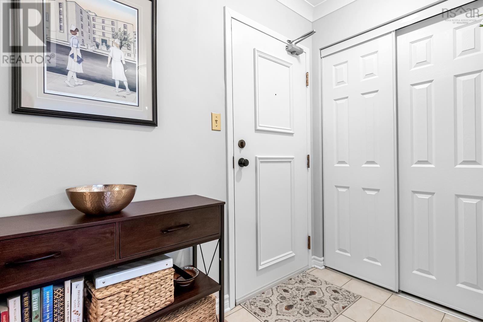 308 93 Kearney Lake Road, Halifax — photo 3