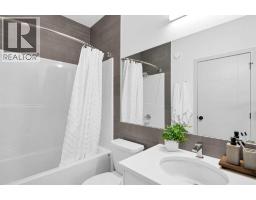 902 Chinook Winds Meadow SW - photo 16