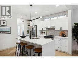 902 Chinook Winds Meadow SW - photo 10