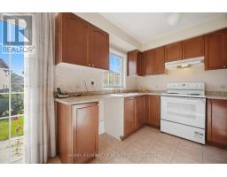101 Crystalview Crescent, Brampton, ON L6P2S2 Photo 14